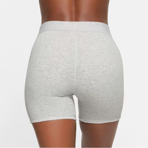 SKIMS NWT Cotton Rib Boxers - Picture 3 of 8